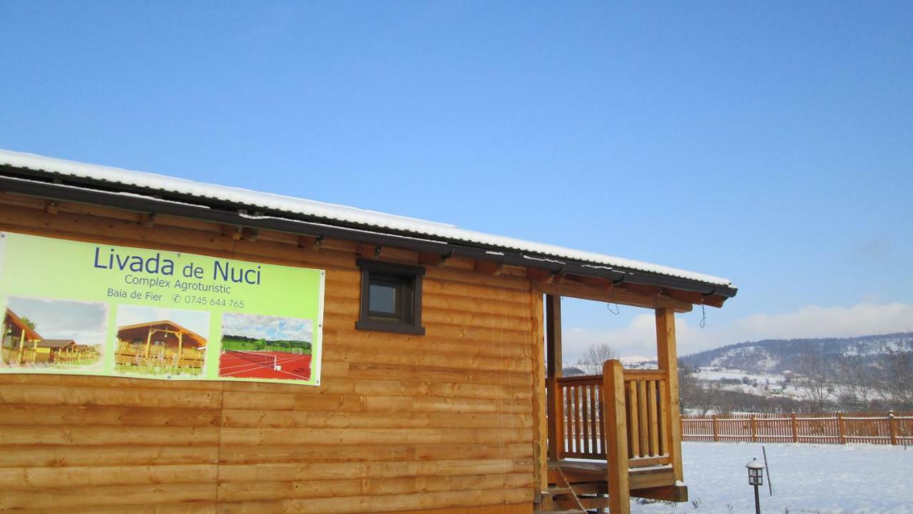 Complex Agroturistic Livada De Nuci Villa Baia de Fier Exterior photo